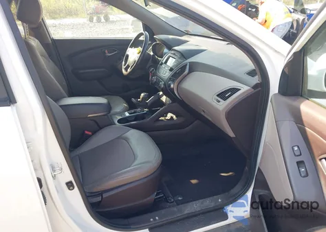 2015 Hyundai Tucson Se from USA, damaged, VIN KM8JUCAG8FU063656